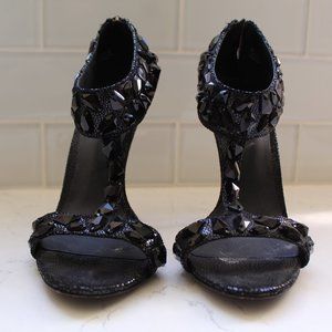 elizabeth & james black heels